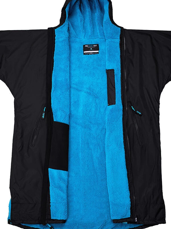 Foot Robe Two Bare Feet Weatherproof Changing Robe - 100% Recycled Outer Shell 2 ...
