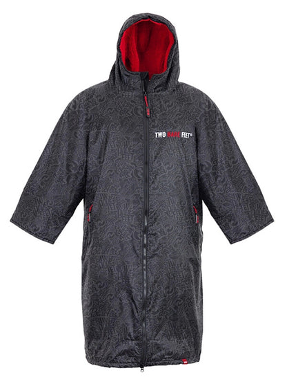 Two Bare Feet Weatherproof Changing Robe - Nylon Outer Shell